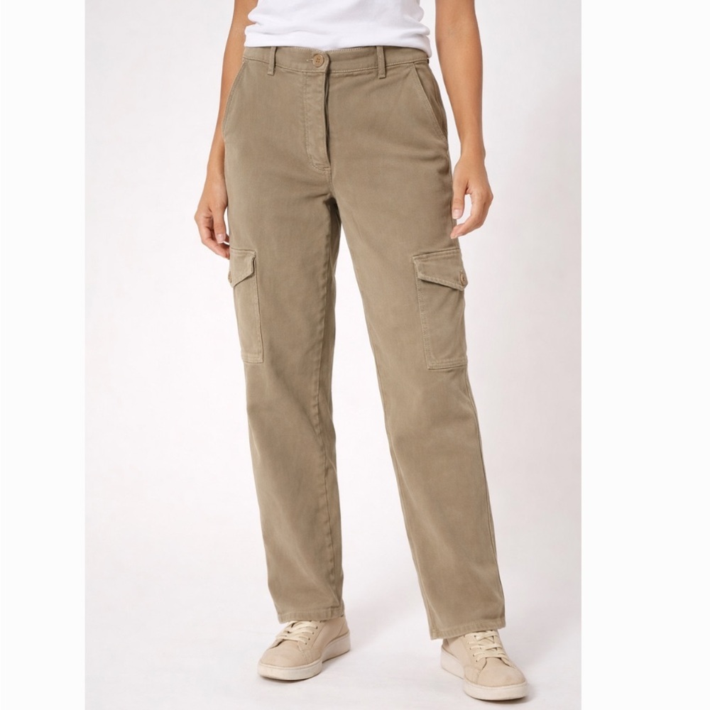 Aritzia Wilfred Free Straight Leg Cargo Pants